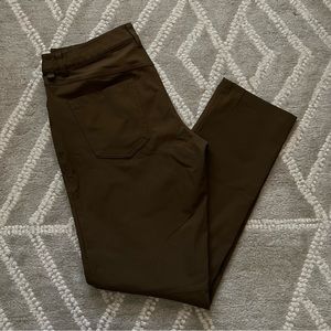 Lululemon ABC Pants Dark Khaki Classic 32x34